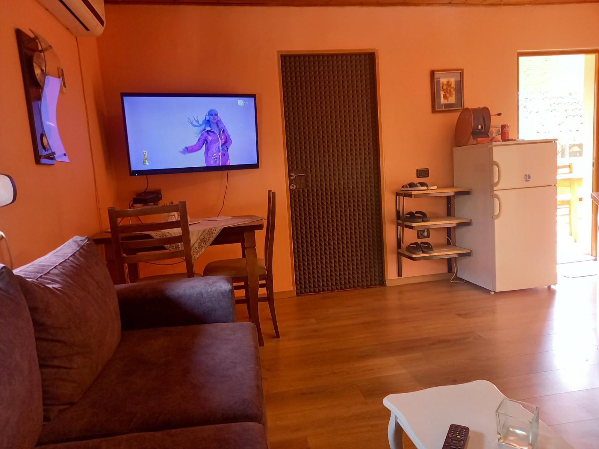 Apartment In Tirana Exterior photo