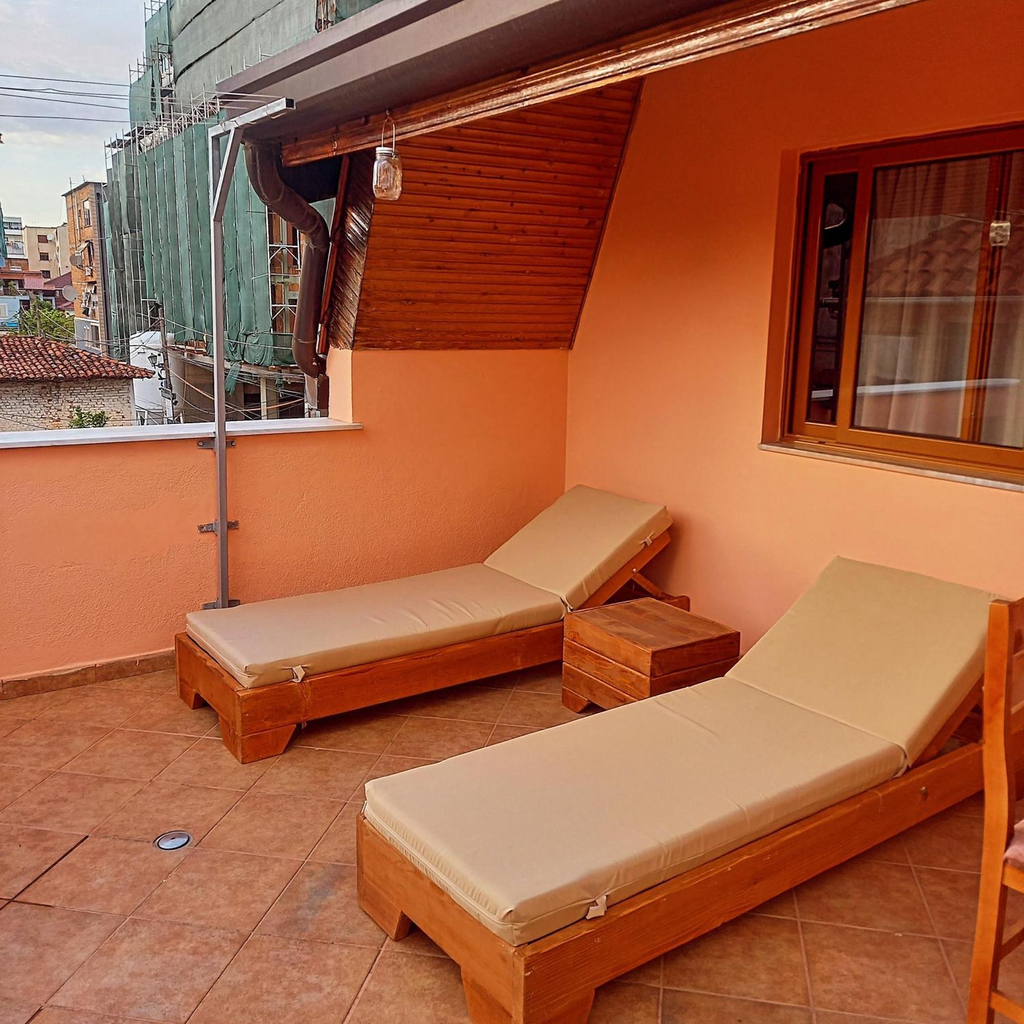 Apartment In Tirana Exterior photo